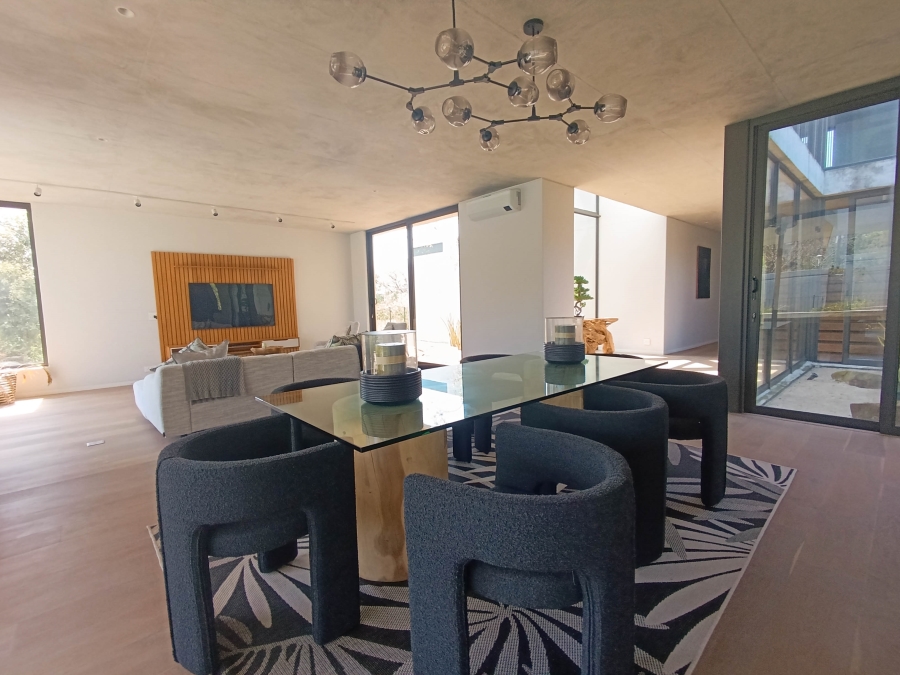 4 Bedroom Property for Sale in Hawaan Forest Estate KwaZulu-Natal