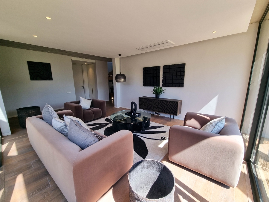 4 Bedroom Property for Sale in Hawaan Forest Estate KwaZulu-Natal