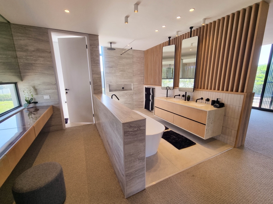 4 Bedroom Property for Sale in Hawaan Forest Estate KwaZulu-Natal