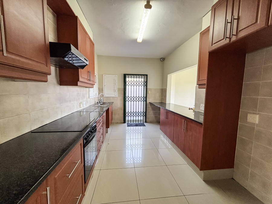 To Let 3 Bedroom Property for Rent in Westbrook KwaZulu-Natal