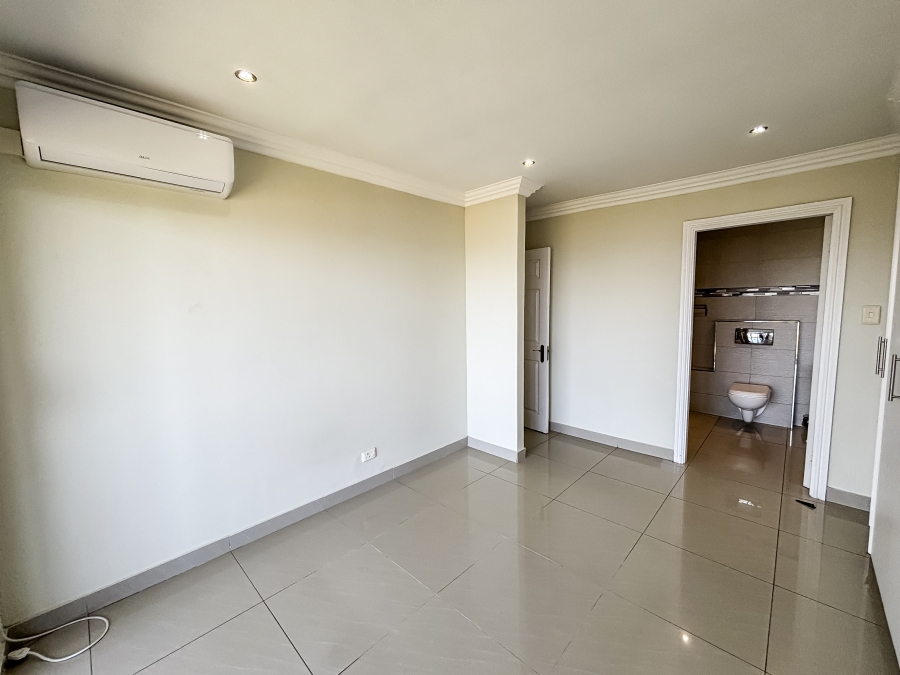 To Let 3 Bedroom Property for Rent in Westbrook KwaZulu-Natal