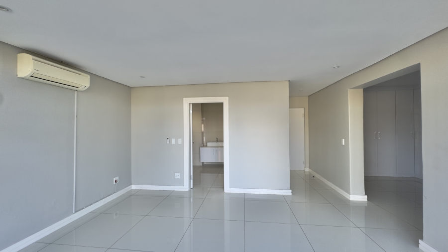 5 Bedroom Property for Sale in Izinga KwaZulu-Natal
