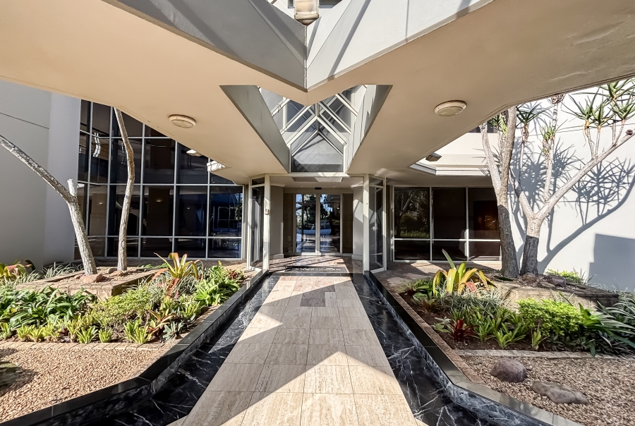To Let 3 Bedroom Property for Rent in Umhlanga KwaZulu-Natal