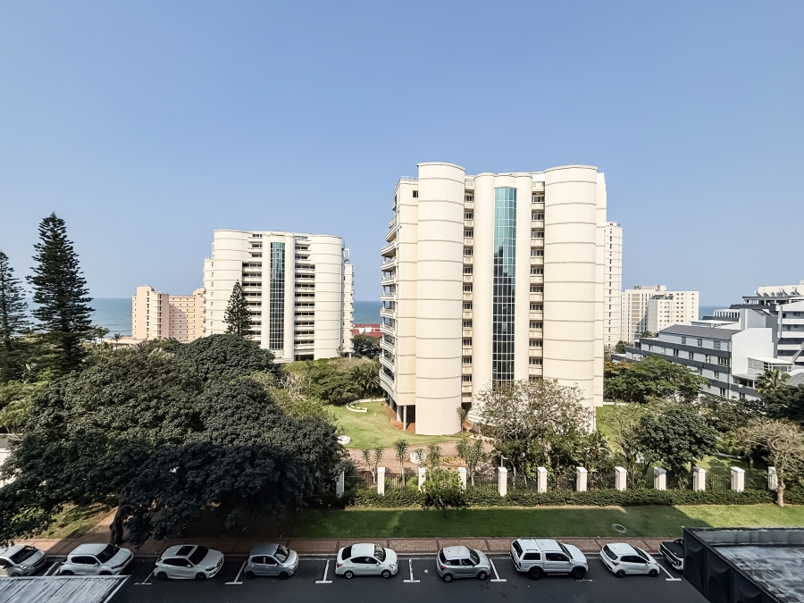 1 Bedroom Property for Sale in Umhlanga Ridge KwaZulu-Natal
