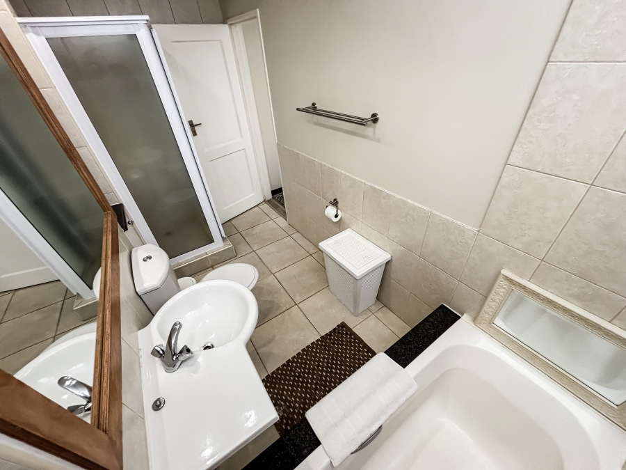 1 Bedroom Property for Sale in Umhlanga Ridge KwaZulu-Natal