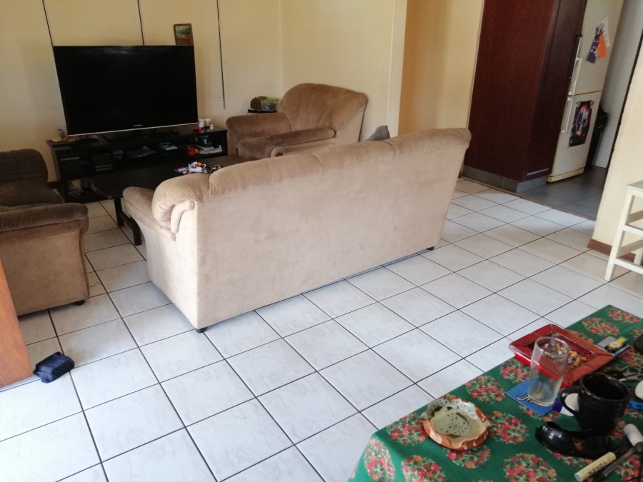 To Let 3 Bedroom Property for Rent in Escombe KwaZulu-Natal