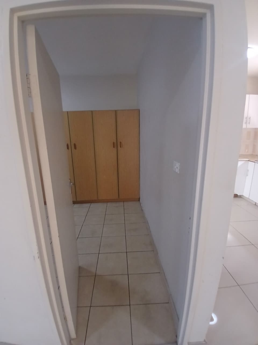 To Let 3 Bedroom Property for Rent in Grangetown KwaZulu-Natal