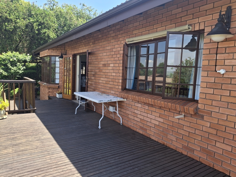 3 Bedroom Property for Sale in Greendale KwaZulu-Natal