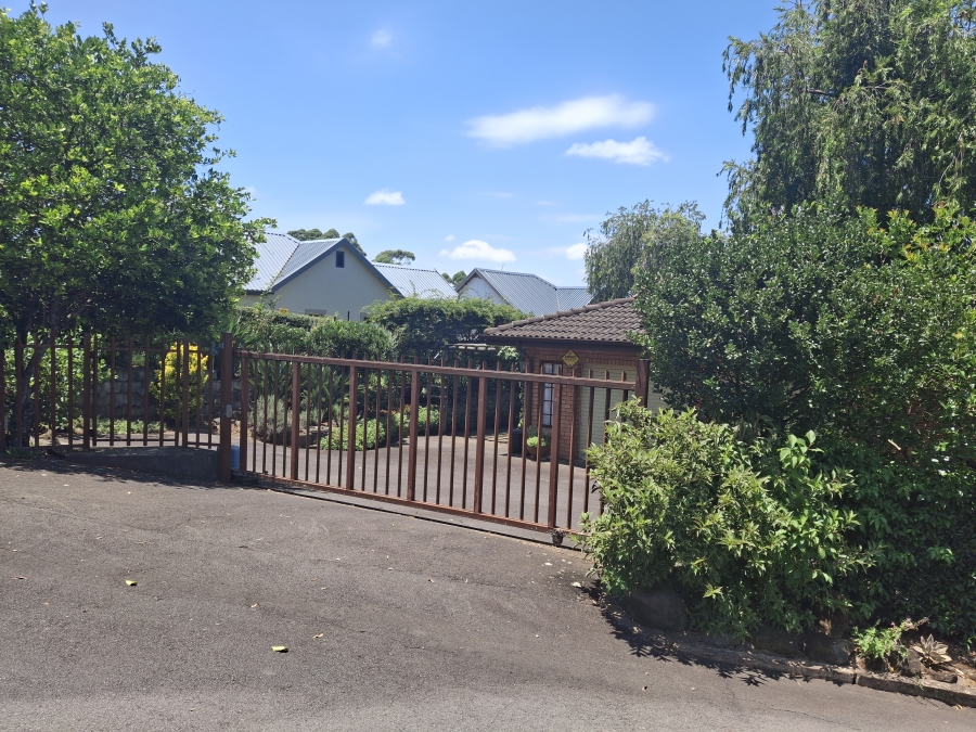 3 Bedroom Property for Sale in Greendale KwaZulu-Natal