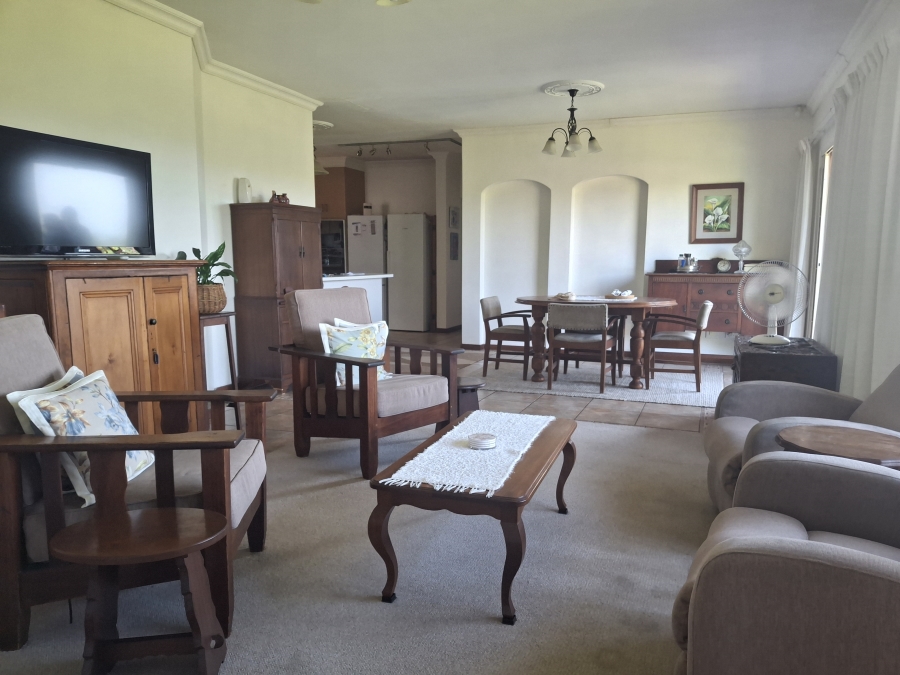 3 Bedroom Property for Sale in Greendale KwaZulu-Natal