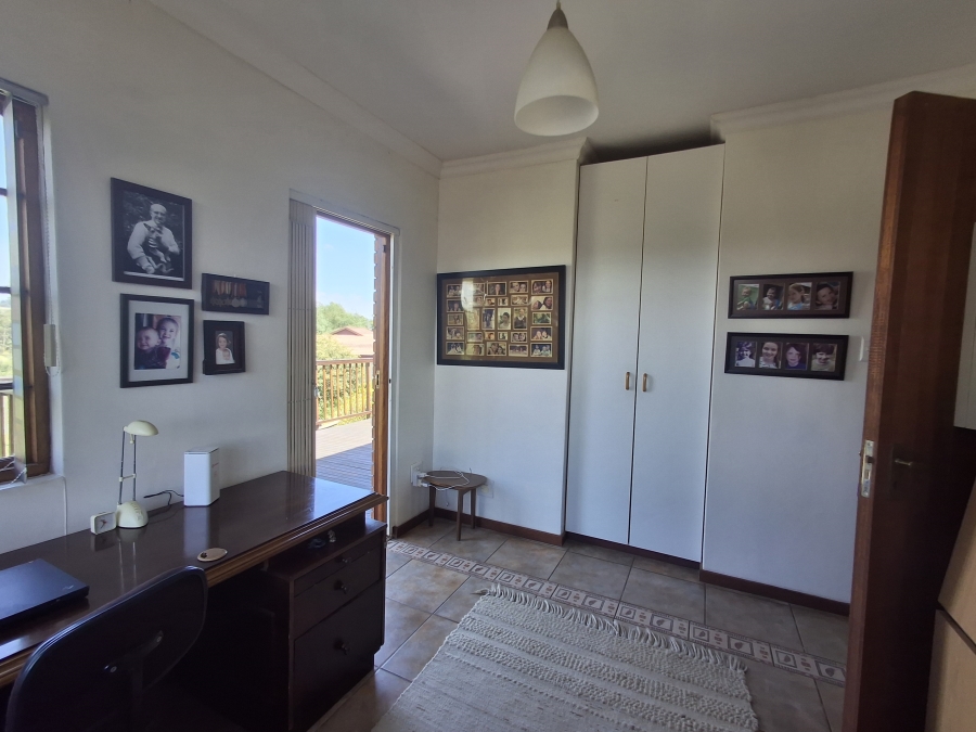 3 Bedroom Property for Sale in Greendale KwaZulu-Natal