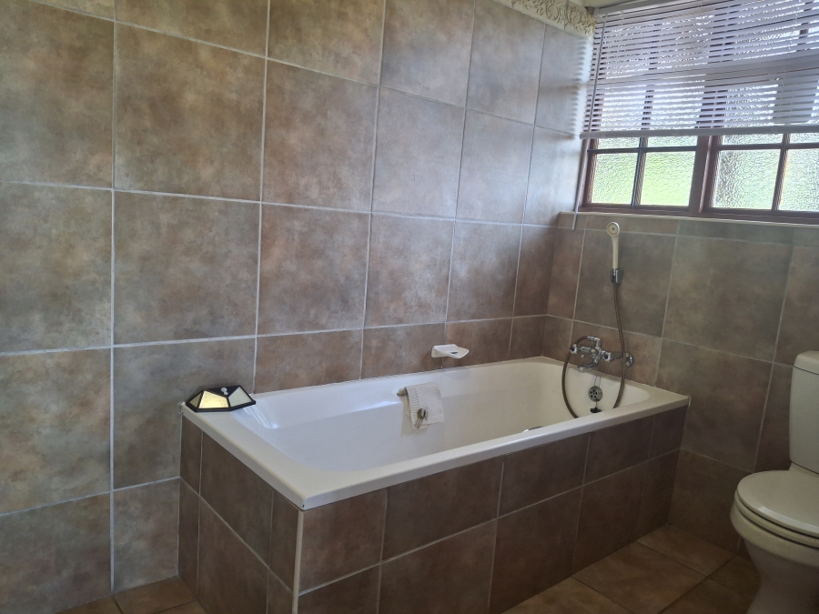 3 Bedroom Property for Sale in Greendale KwaZulu-Natal