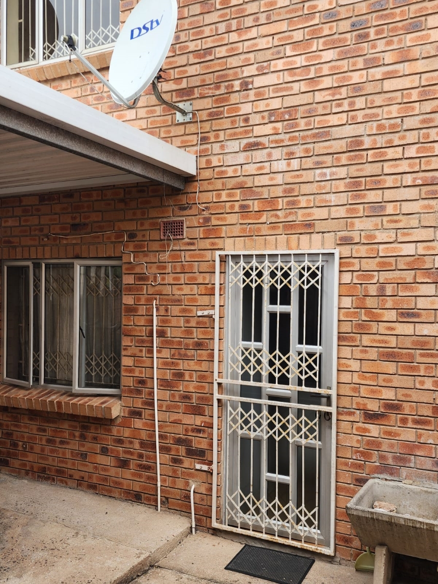 To Let 2 Bedroom Property for Rent in Croftdene KwaZulu-Natal