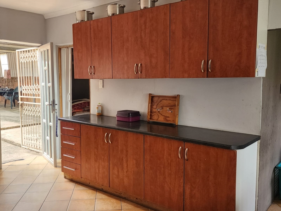 To Let 2 Bedroom Property for Rent in Croftdene KwaZulu-Natal