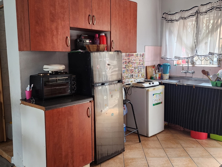 To Let 2 Bedroom Property for Rent in Croftdene KwaZulu-Natal