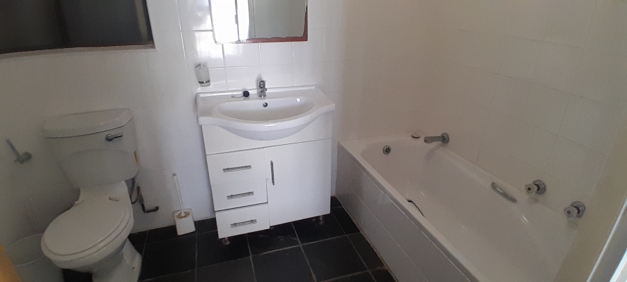 3 Bedroom Property for Sale in Beacon Rocks KwaZulu-Natal