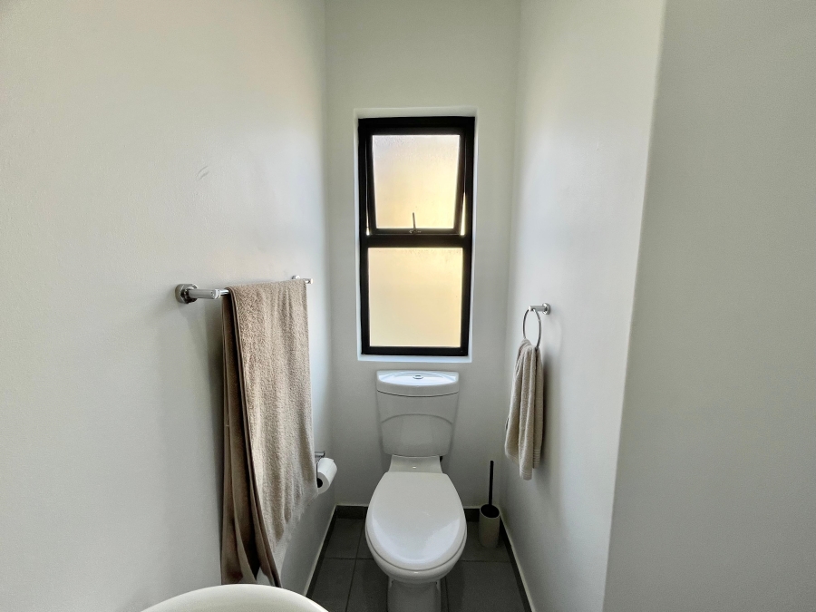 To Let 1 Bedroom Property for Rent in Sheffield Beach KwaZulu-Natal