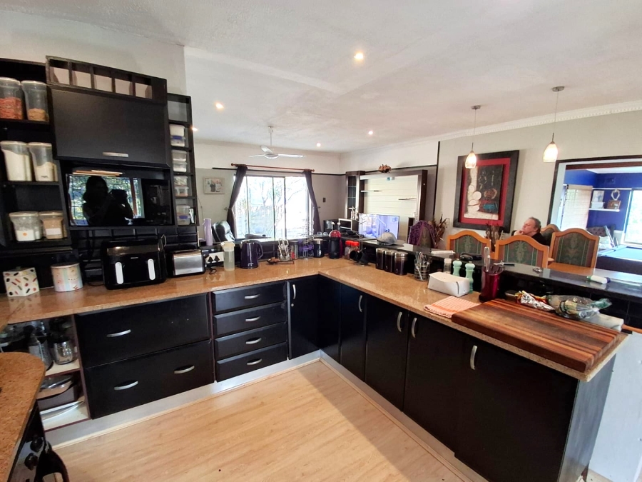 4 Bedroom Property for Sale in Sheffield Beach KwaZulu-Natal