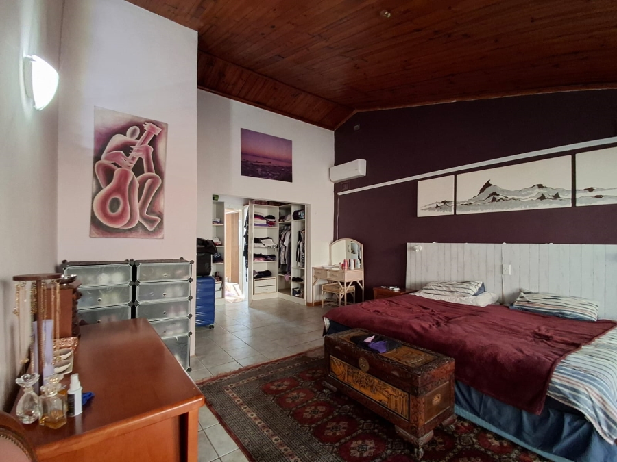 4 Bedroom Property for Sale in Sheffield Beach KwaZulu-Natal
