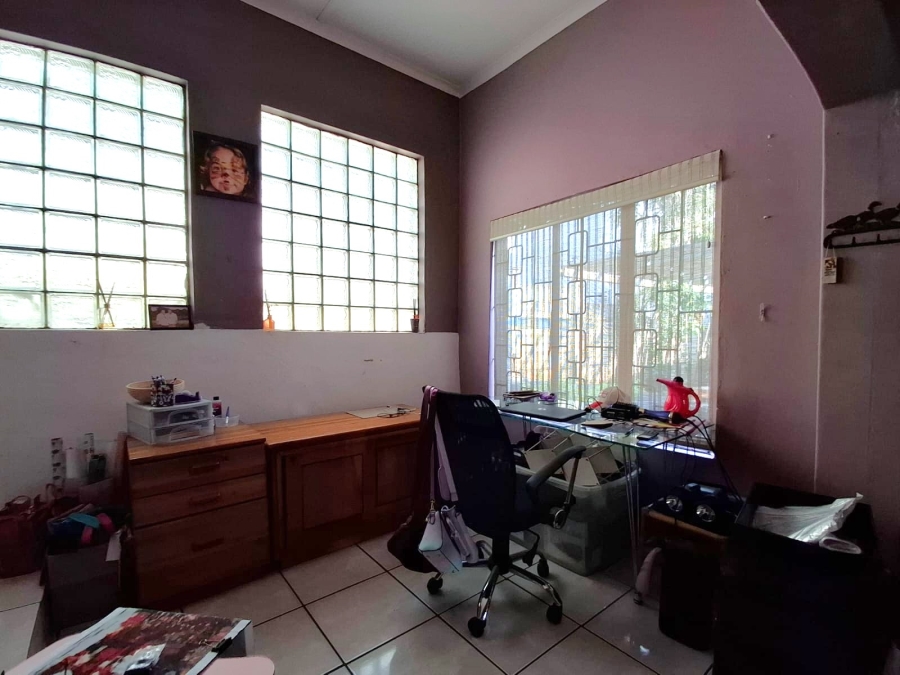 4 Bedroom Property for Sale in Sheffield Beach KwaZulu-Natal