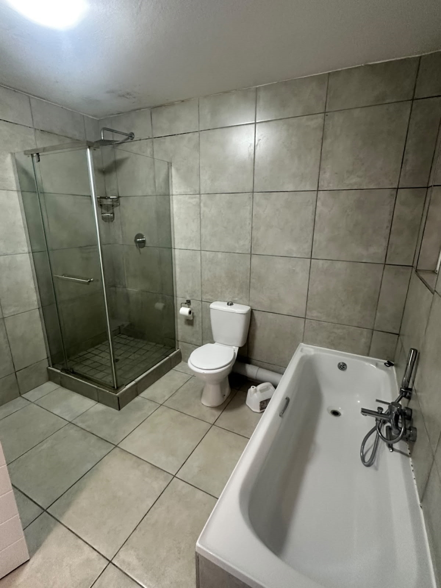 2 Bedroom Property for Sale in Chasedene KwaZulu-Natal