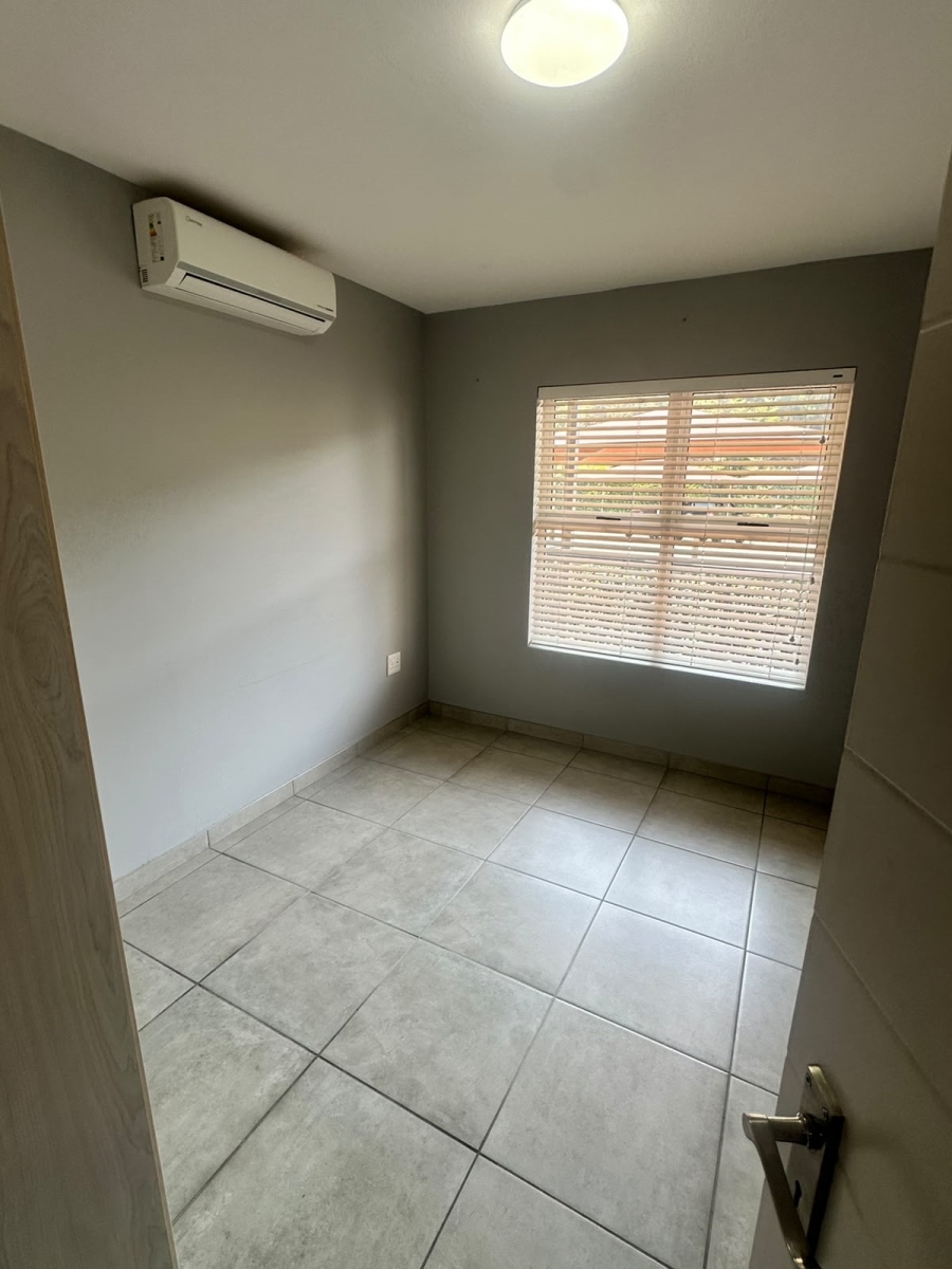 2 Bedroom Property for Sale in Chasedene KwaZulu-Natal