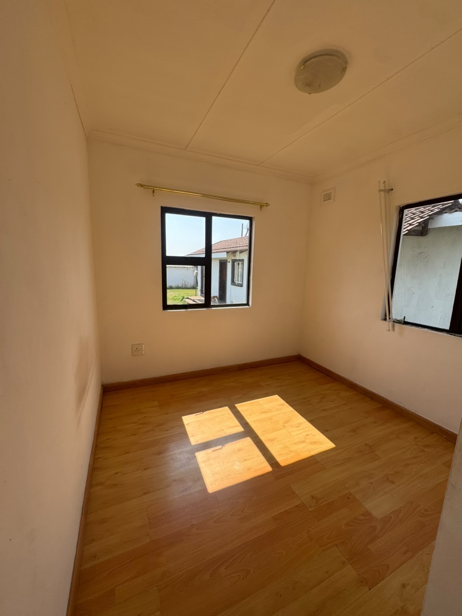 To Let 2 Bedroom Property for Rent in Howick West KwaZulu-Natal