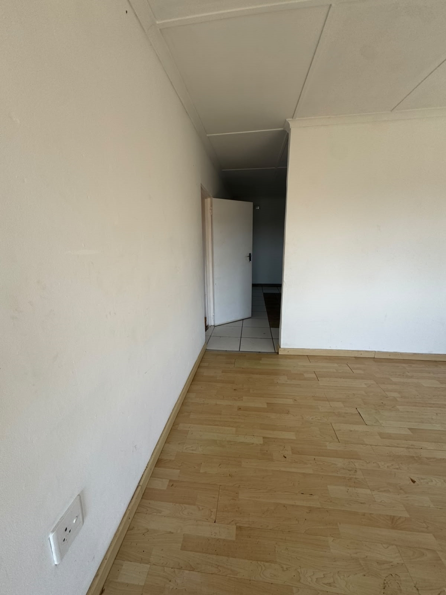 To Let 2 Bedroom Property for Rent in Howick West KwaZulu-Natal