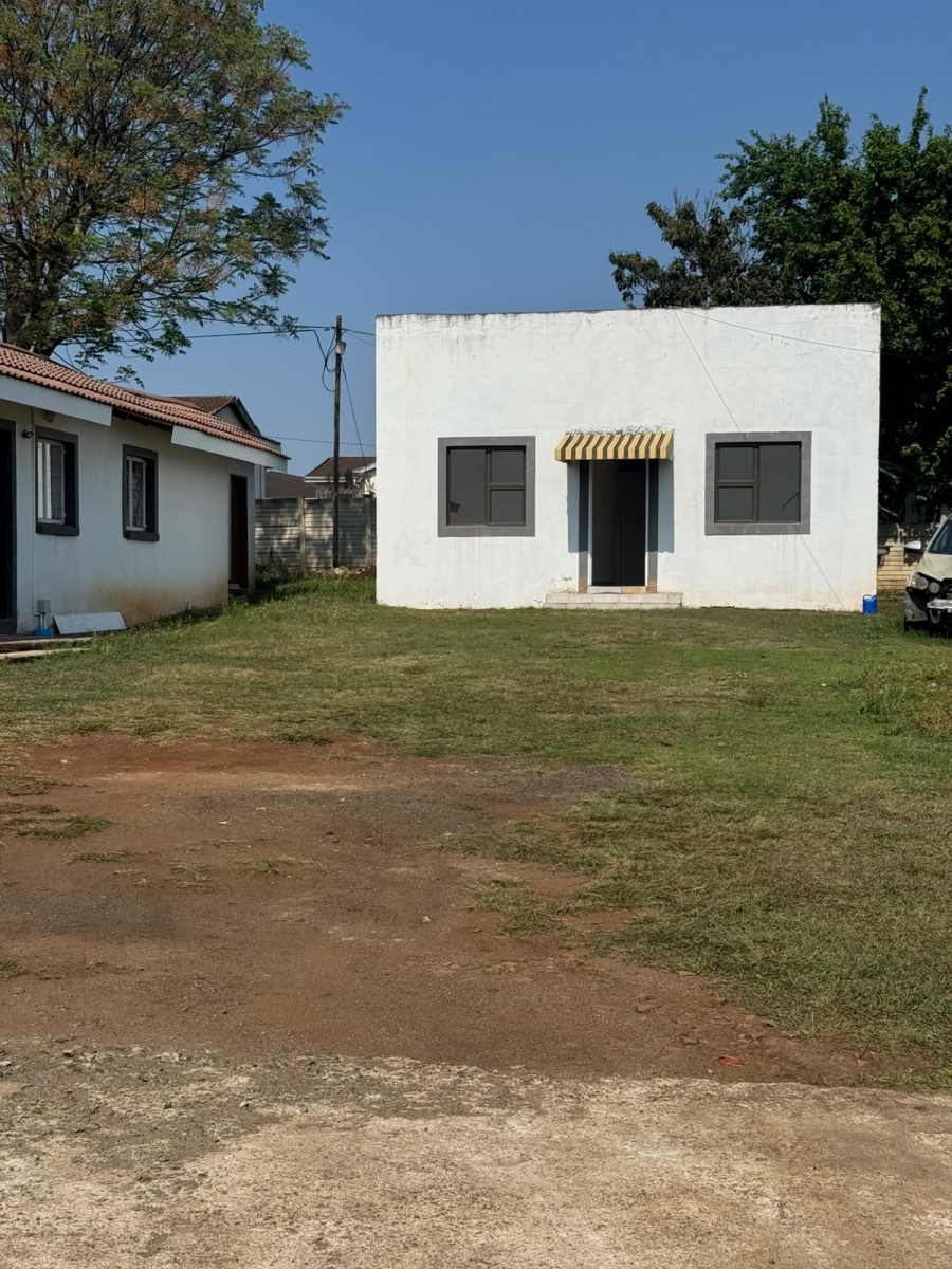 To Let 2 Bedroom Property for Rent in Howick West KwaZulu-Natal