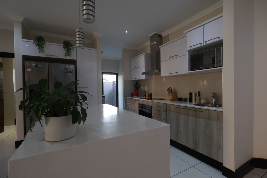 3 Bedroom Property for Sale in Izinga KwaZulu-Natal