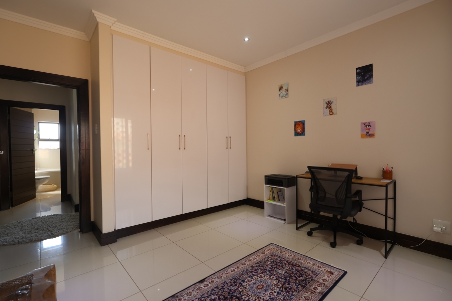 3 Bedroom Property for Sale in Izinga KwaZulu-Natal
