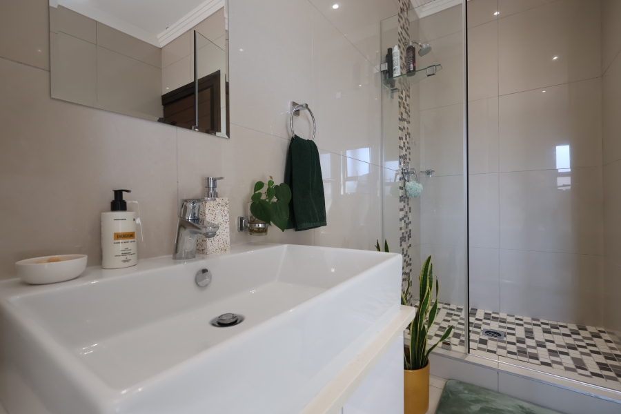 3 Bedroom Property for Sale in Izinga KwaZulu-Natal