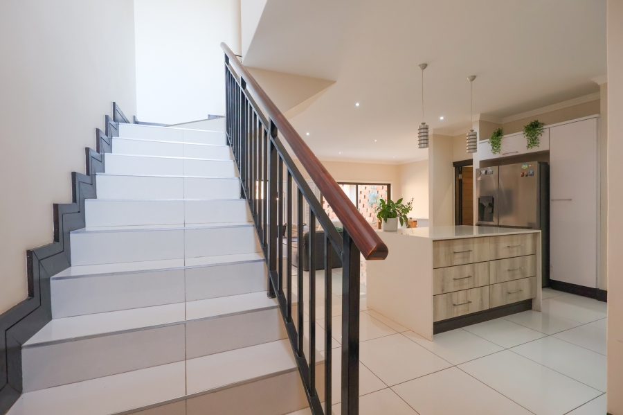3 Bedroom Property for Sale in Izinga KwaZulu-Natal