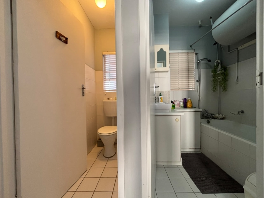 1 Bedroom Property for Sale in North Beach KwaZulu-Natal