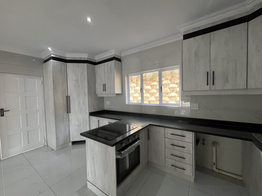 3 Bedroom Property for Sale in Mount Edgecombe KwaZulu-Natal
