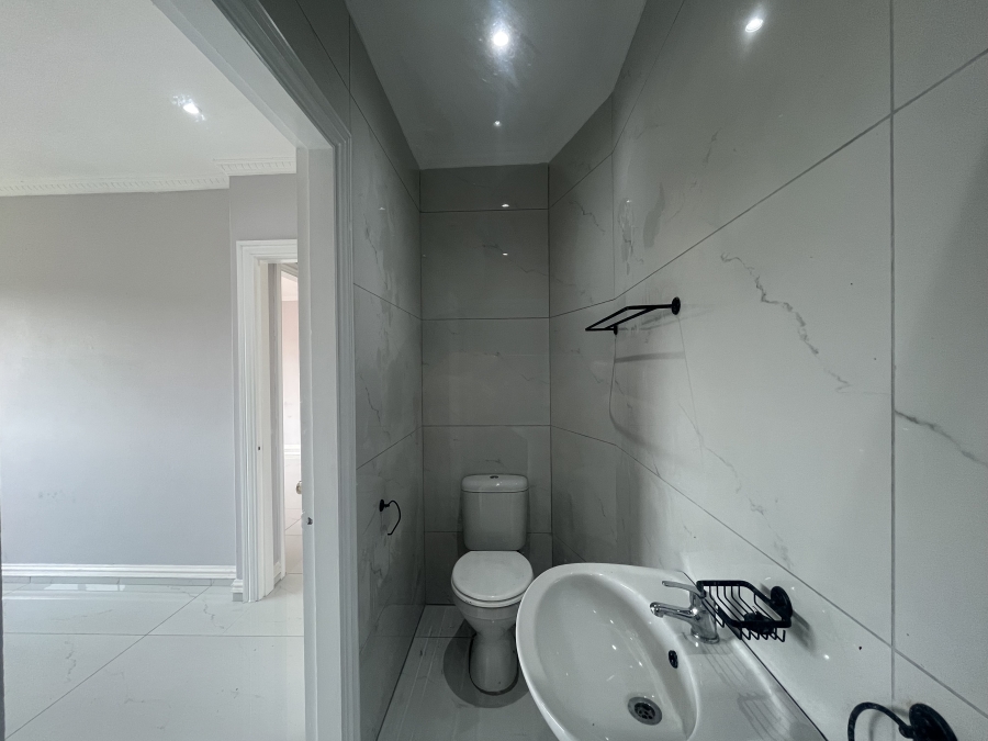 3 Bedroom Property for Sale in Mount Edgecombe KwaZulu-Natal