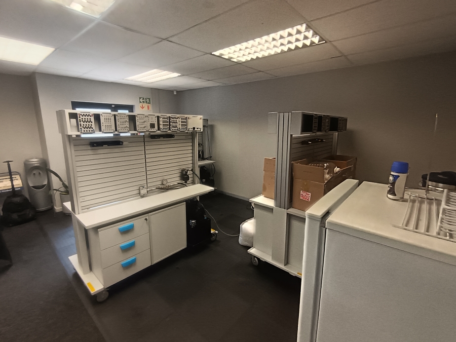 To Let Commercial Property for Rent in Riverhorse Valley KwaZulu-Natal