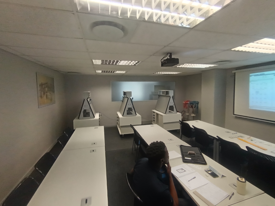 To Let Commercial Property for Rent in Riverhorse Valley KwaZulu-Natal