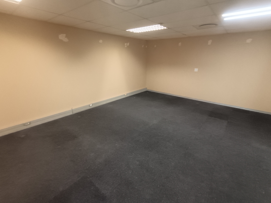 To Let Commercial Property for Rent in Riverhorse Valley KwaZulu-Natal