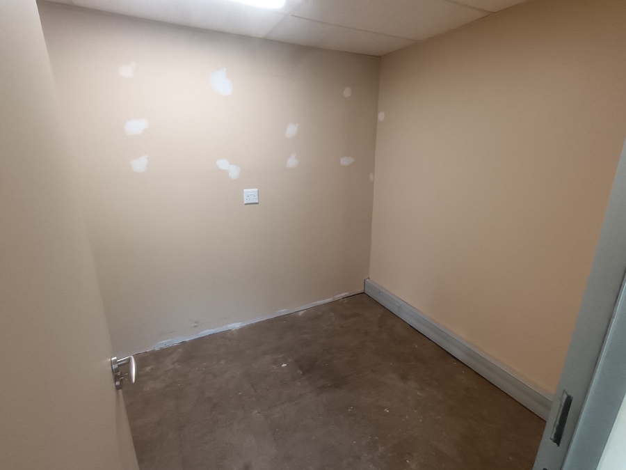 To Let Commercial Property for Rent in Riverhorse Valley KwaZulu-Natal