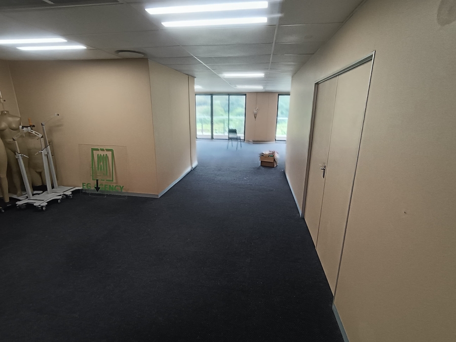 To Let Commercial Property for Rent in Riverhorse Valley KwaZulu-Natal