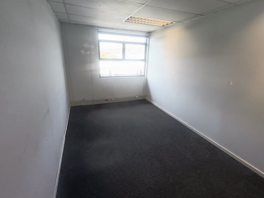 To Let Commercial Property for Rent in Riverhorse Valley KwaZulu-Natal