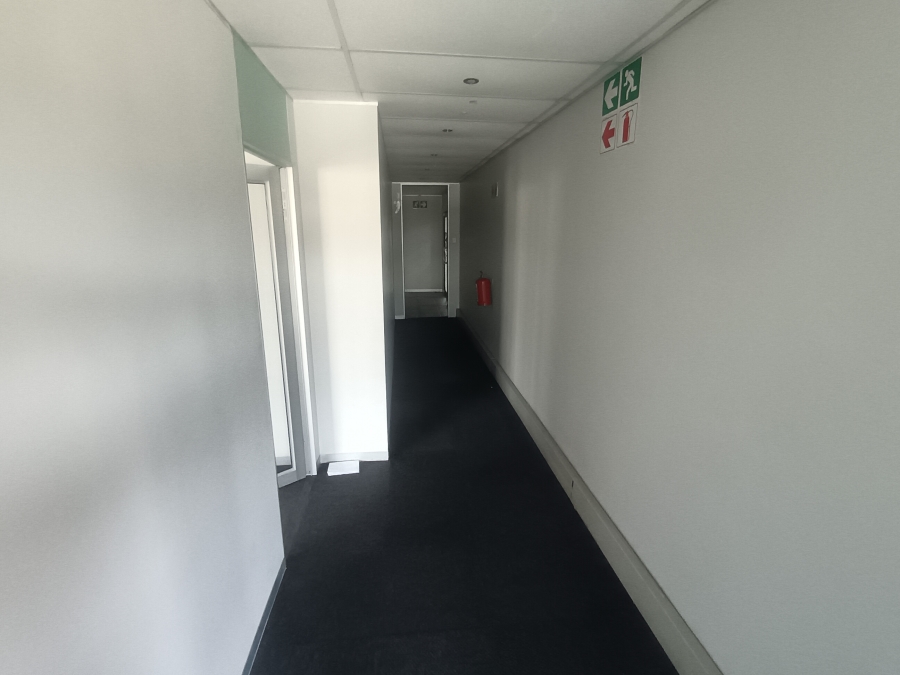 To Let Commercial Property for Rent in Riverhorse Valley KwaZulu-Natal