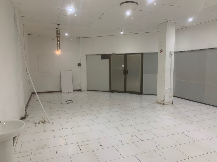 To Let Commercial Property for Rent in Umhlanga KwaZulu-Natal