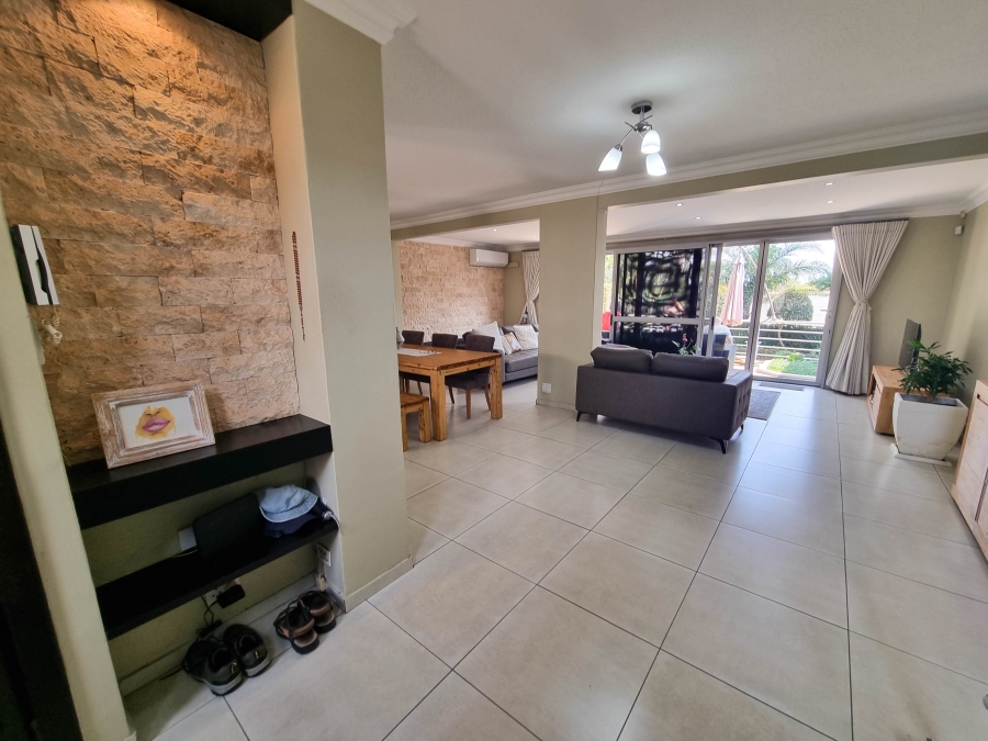 3 Bedroom Property for Sale in Sunningdale KwaZulu-Natal