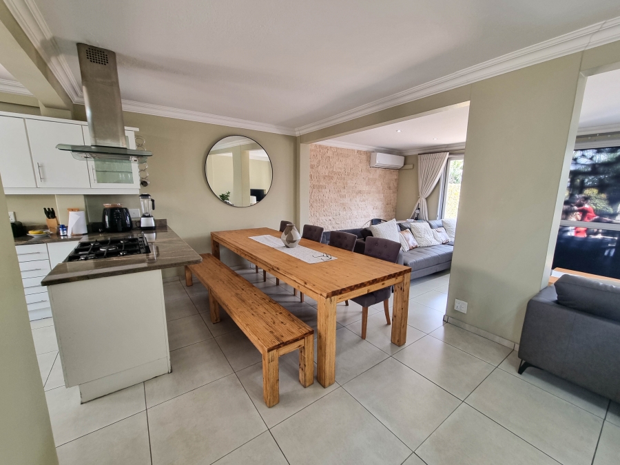 3 Bedroom Property for Sale in Sunningdale KwaZulu-Natal