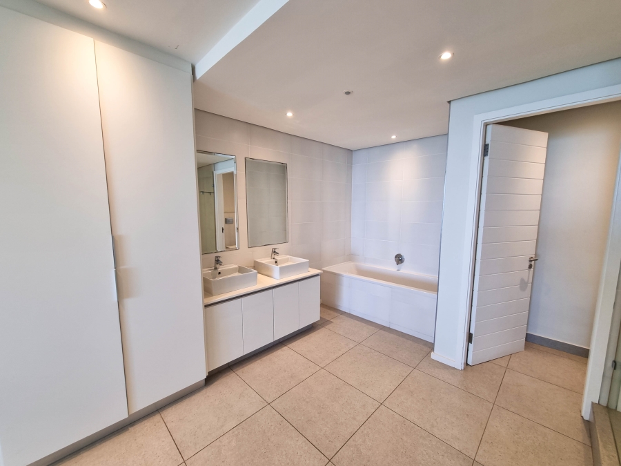 4 Bedroom Property for Sale in Sibaya Precinct KwaZulu-Natal