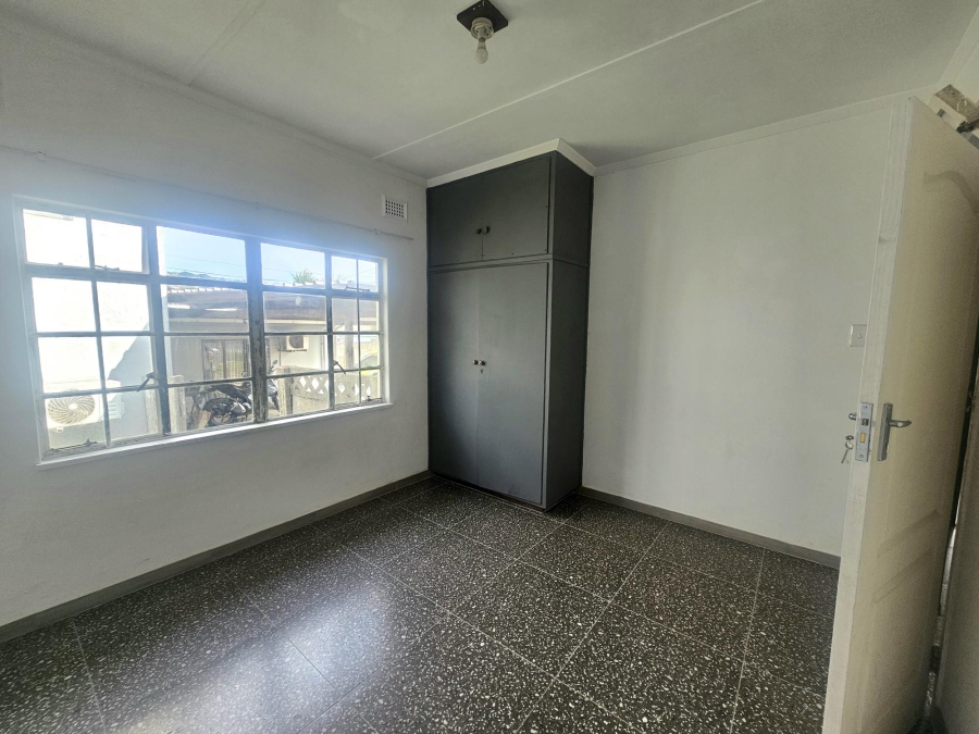 To Let 3 Bedroom Property for Rent in Bluff KwaZulu-Natal
