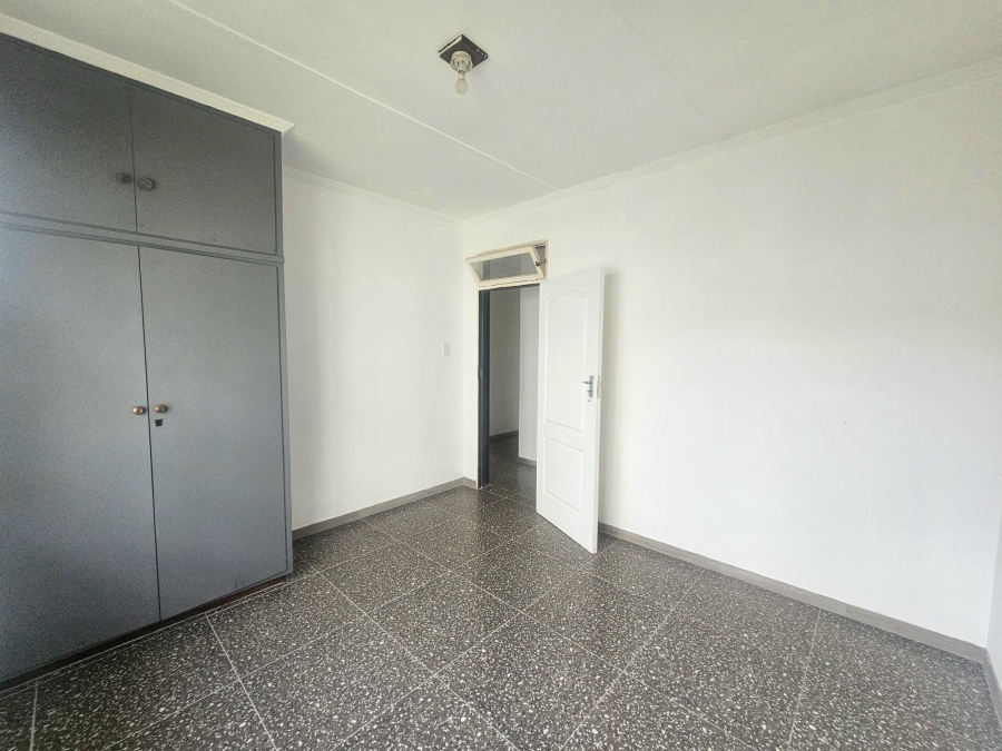 To Let 3 Bedroom Property for Rent in Bluff KwaZulu-Natal