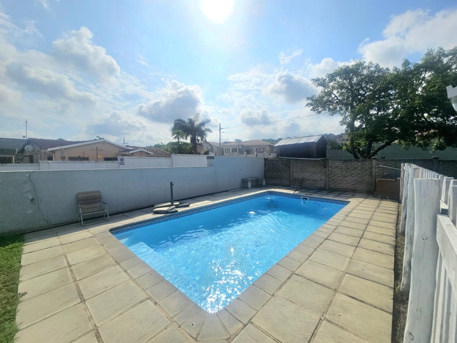 To Let 3 Bedroom Property for Rent in Bluff KwaZulu-Natal